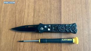 Lite a scuola, 14enne accoltella coetaneo