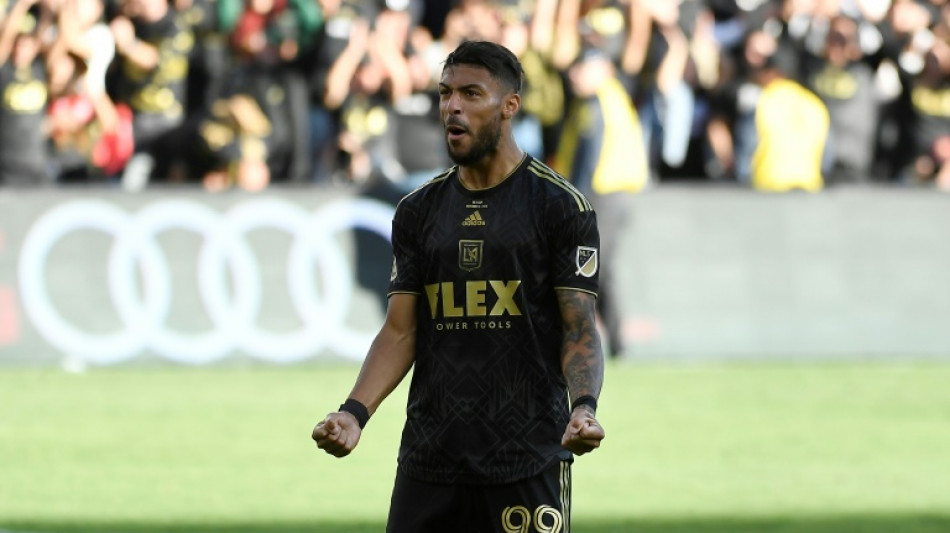 Cincinnati down Union to stay top, Bouanga hat-trick for champions