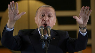 Erdogan retrouve une Turquie profond&eacute;ment cliv&eacute;e