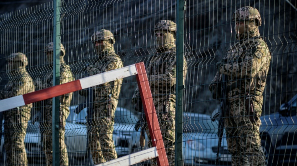 L'Azerba&iuml;djan a install&eacute; un premier checkpoint &agrave; l'entr&eacute;e d'un axe vital vers l'Arm&eacute;nie