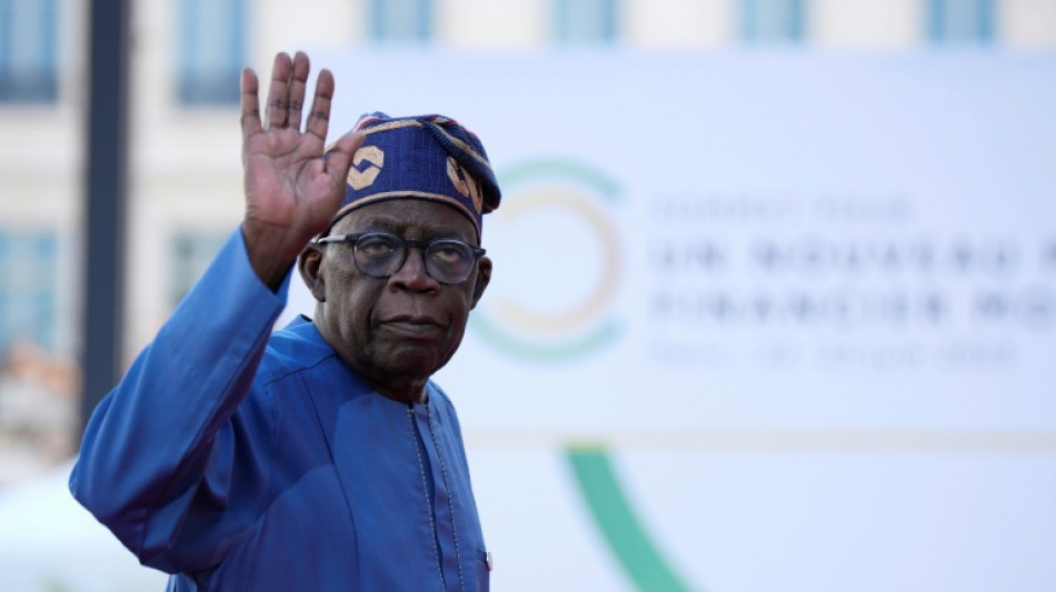 Le bloc des pays d'Afrique de l'Ouest nomme le pr&eacute;sident Bola Tinubu &agrave; sa t&ecirc;te