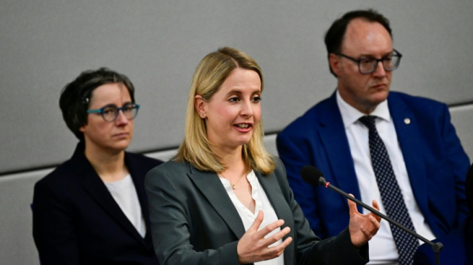 Bauministerin Hubertz fordert Mutterschutz f&uuml;r selbstst&auml;ndige Frauen