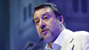 Salvini, pi&ugrave; armi si inviano pi&ugrave; la guerra va avanti