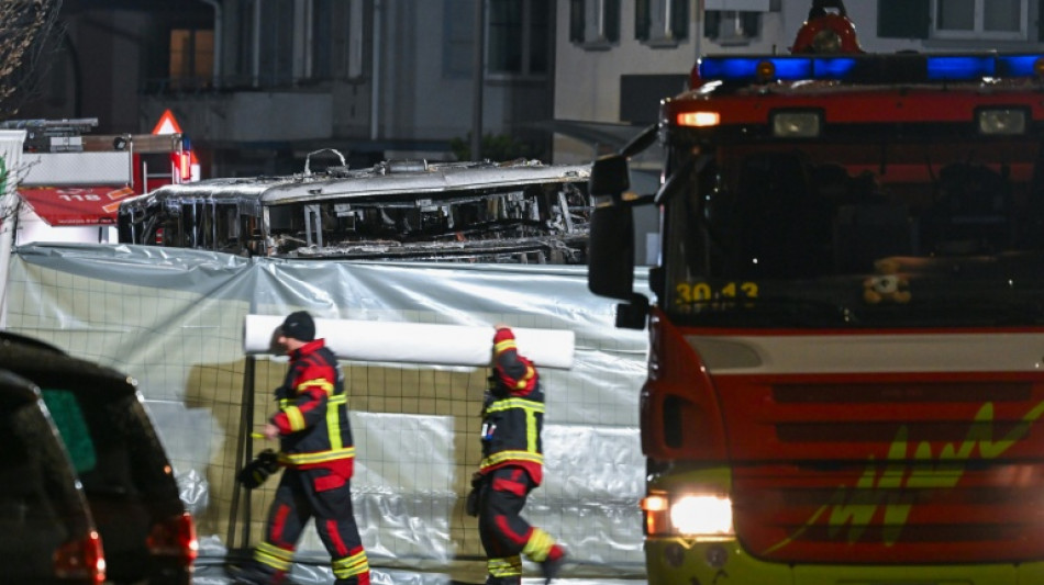 Busbrand in der Schweiz: Polizei geht von vors&auml;tzlicher Brandstiftung aus