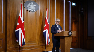 Gb smentisce la partenza di una portaerei per la guerra contro l'Iran