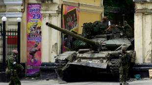 Dans la ville russe de Rostov, Wagner d&eacute;ploie des chars et ses rebelles arm&eacute;s 