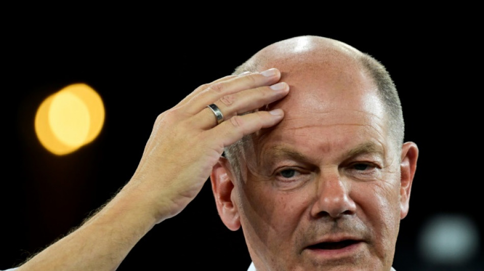 Frage nach Au&szlig;endarstellung der "Ampel" verschl&auml;gt Scholz die Sprache