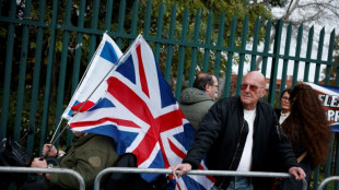 Elon Musk apoya a un activista ultraderechista brit&aacute;nico y ataca al gobierno del Reino Unido