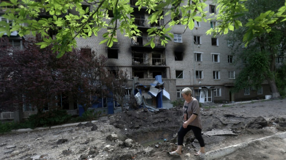 Les forces ukrainiennes c&egrave;dent et se retirent du verrou strat&eacute;gique de Severodonetsk
