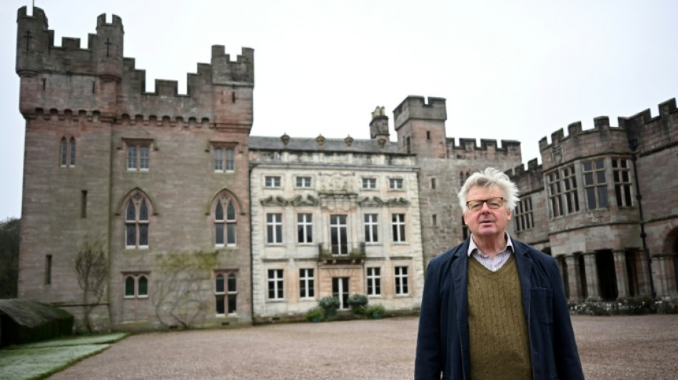 Parlamentares aristocr&aacute;ticos brit&acirc;nicos e sua nova vida ap&oacute;s a C&acirc;mara dos Lordes