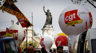 Une gr&egrave;ve suivie &agrave; la RATP mais peu de manifestants CGT dans les rues