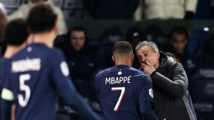Foot: au PSG, ambiance glaciale entre Kylian Mbapp&eacute; et Luis Enrique