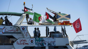 La flottille pour Gaza poursuit sa route, accuse Isra&euml;l d'intimidations