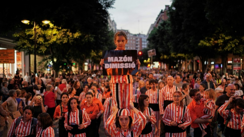 Espagne : des milliers de manifestants &agrave; Valence, un an apr&egrave;s les inondations meurtri&egrave;res