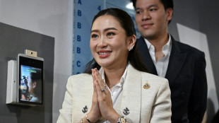 Tochter von Ex-Regierungschef Thaksin zur neuen Regierungschefin in Thailand gew&auml;hlt