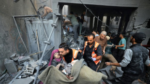 Mais de 30 beb&ecirc;s s&atilde;o retirados de hospital Al Shifa em Gaza