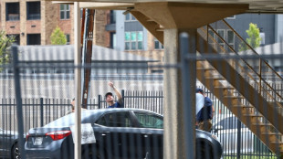 Sube a dos cifra de migrantes muertos por ataque en centro de detenci&oacute;n en EEUU