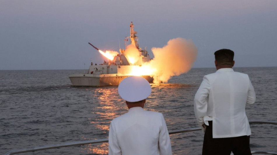 Cor&eacute;e du Nord: Kim assiste &agrave; un test de missiles de croisi&egrave;re strat&eacute;giques