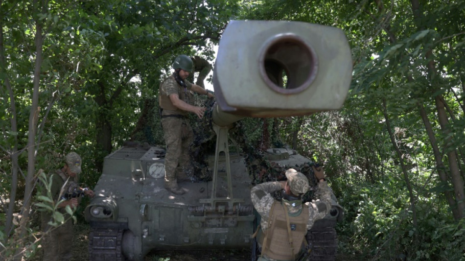 Les soldats ukrainiens impatients d'avoir des armes &agrave; sous-munitions