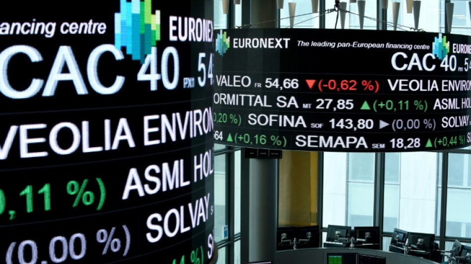 Guerre commerciale: les Bourses européennes terminent en légère hausse, sauf Paris
