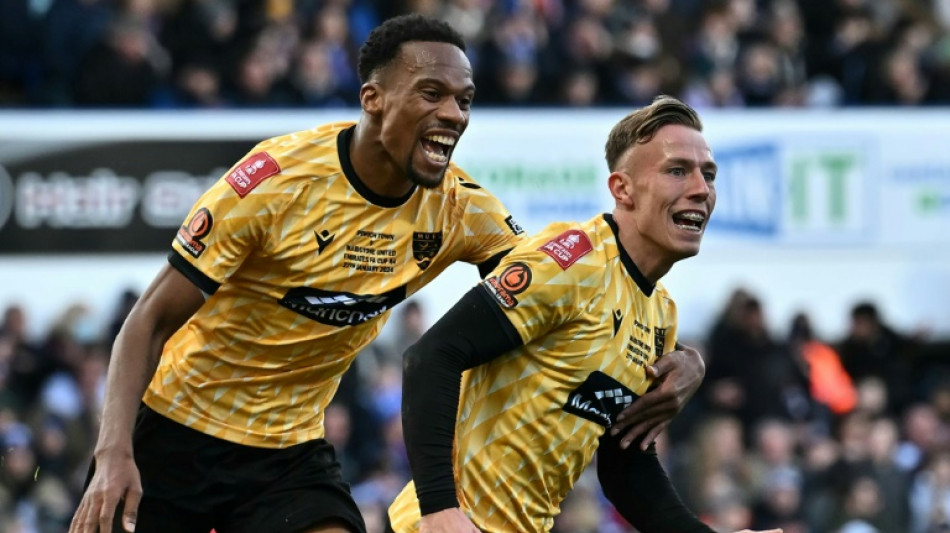 Maidstone, da 6&ordf; divis&atilde;o, elimina Ipswich na Copa da Inglaterra