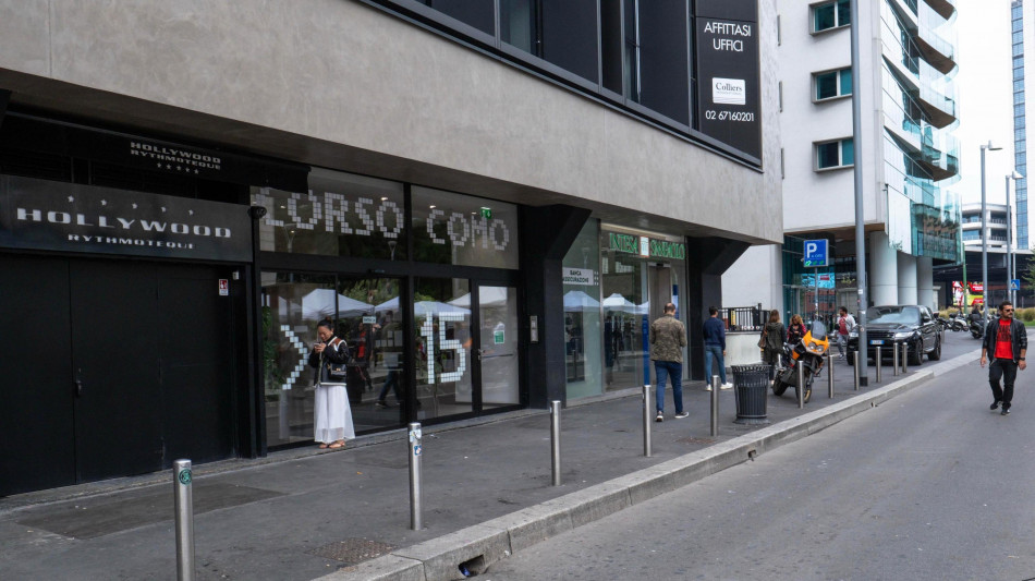 Ragazza violentata a Ferragosto a Milano, un uomo ai domiciliari