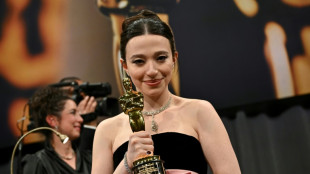 Oscars viewing figures get a boost from mobile and PC