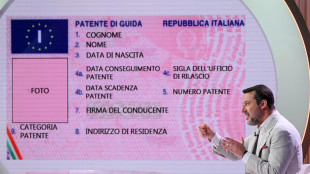 Mit, stop ad obbligo patente cartacea e libretto per circolare