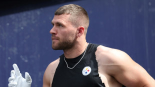 Steelers' Watt undergoes surgery to repair collapsed lung