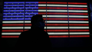 Les Etats-Unis dépassent les 900.000 morts recensés du Covid-19