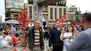 Le nouvel an en Iran assombri par la guerre, une raffinerie incendi&eacute;e au Kowe&iuml;t