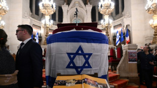 A la Grande synagogue, de Paris, solidarit&eacute; autour des familles des otages