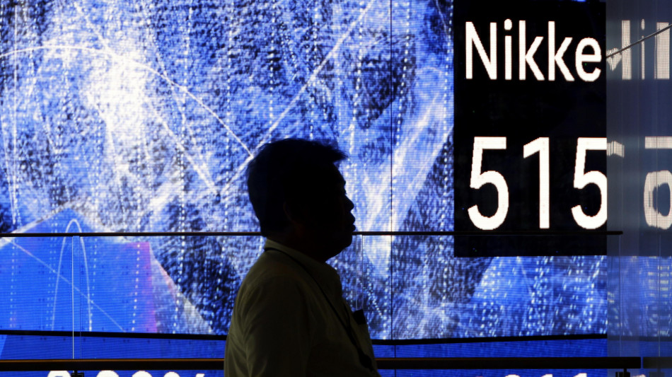 Borsa: Tokyo, apertura in aumento (+1,56%)