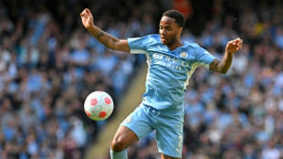 Foot: Sterling annonce son d&eacute;part de Manchester City