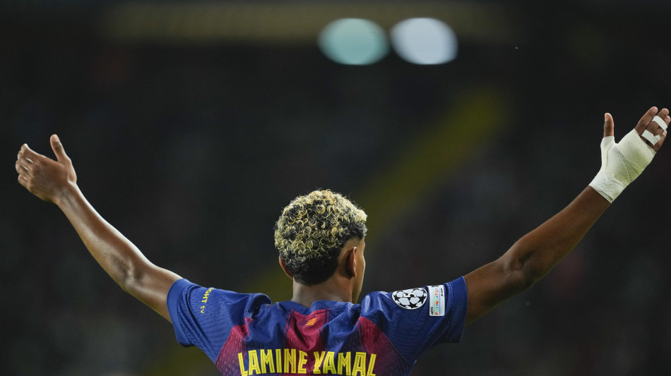 Voci di maxi-offerta per Yamal, ma il Barcellona smentisce