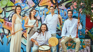 'No Strings Attached': La Petite &Eacute;curie a Napoli per l'Associazione Scarlatti