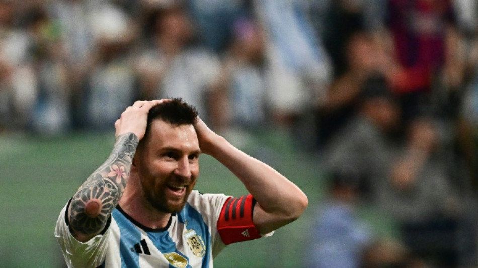 "N&atilde;o tenho mais nada a conquistar", diz Messi que deixa Paris com a decep&ccedil;&atilde;o da Champions