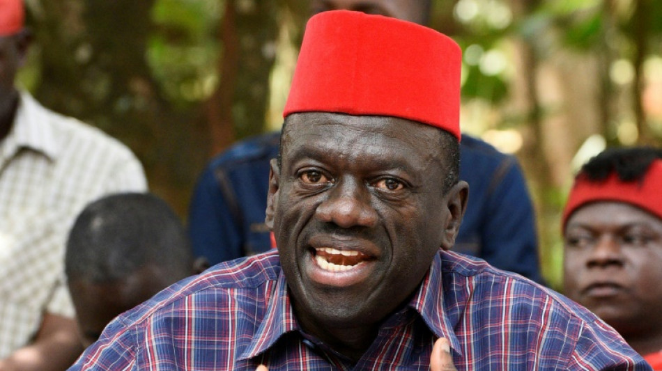 Ugandischer Oppositionspolitiker Besigye laut seiner Ehefrau "entf&uuml;hrt"