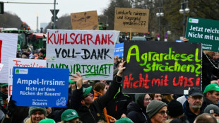 Regierung nimmt K&uuml;rzungspl&auml;ne f&uuml;r Landwirte teilweise zur&uuml;ck