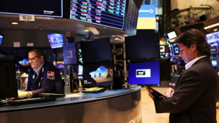 Wall Street dans le vert mise sur la paralysie du gouvernement am&eacute;ricain &agrave; la sortie des urnes