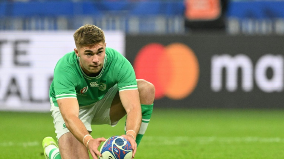 Six nations: Crowley, "l'&eacute;ponge" de Sexton dans le grand bain irlandais