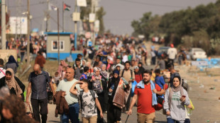 Gaza: des milliers de civils fuient le nord, pourparlers tripartites sur une tr&ecirc;ve