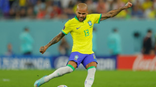 Le footballeur Dani Alves jug&eacute; pour viol &agrave; Barcelone