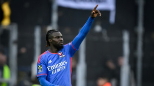Ligue 1: sans Lacazette, Lyon se relance &agrave; Lorient