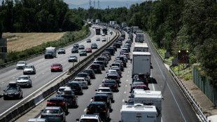 Chass&eacute;-crois&eacute;: routes congestionn&eacute;es et laborieuse normalisation sur le rail