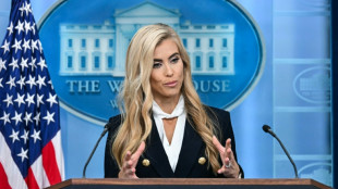 Porta-voz da Casa Branca deixa o cargo uma semana ap&oacute;s ser nomeada por Trump