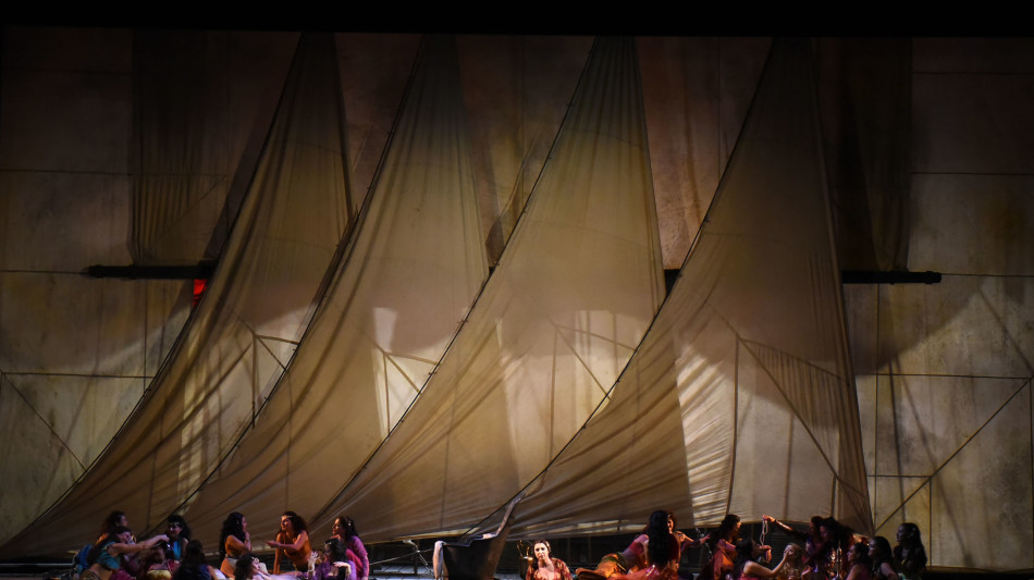 Il Corsaro di Verdi apre la stagione d'opera al Petruzzelli