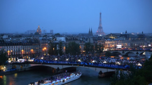 Paris ouvre ses Jeux par une parade fluviale, d&eacute;jant&eacute;e et diluvienne