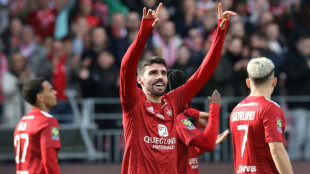 L1: Brest solide dauphin, Nice dans le doute et rattrap&eacute; par Lens
