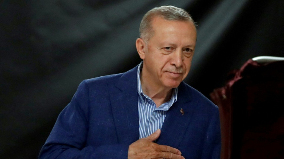 Erdogan revendique la victoire et reste le ma&icirc;tre de la Turquie